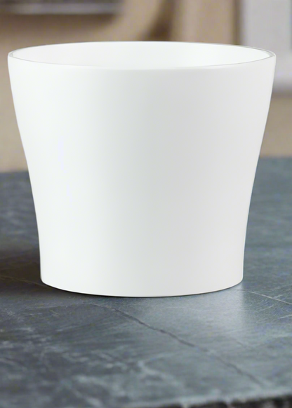 Stylish Ceramic Cache/Cover pots - White - 13cm