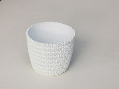 Eco White planter/Cover pots - 11cm (suitable for 10cm potted plants)